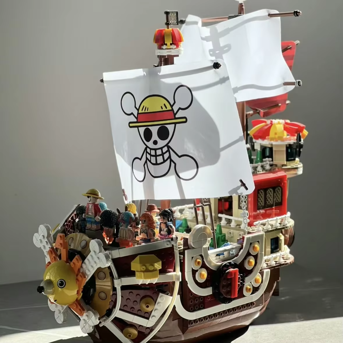 *NEW* MOC 6298 Thousand Sunny - One Piece with Figures Building Blocks 1484pcs