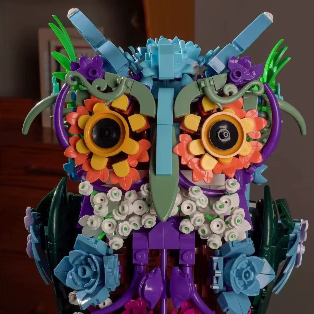 90109 MOC Hooter Owl Building Blocks 1358pcs Botanical Collection