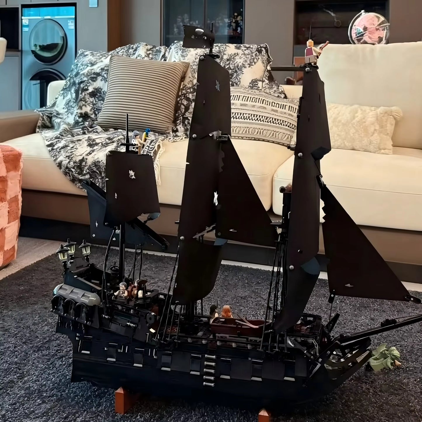 10365 MOC Captain Jack Sparrow's Pirate Ship Building Block Icons 2862pcs