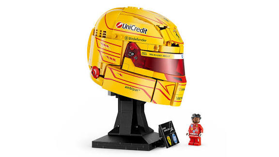43022 MOC Scuderia Ferrari HP Lewis Hamilton Helmet Building Blocks Editions 884pcs